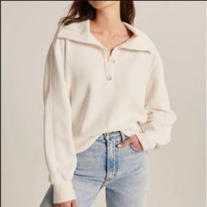 Abercombie & Fitch Henley Sweatshirt
